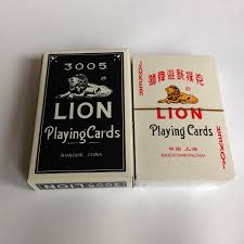 3005 LION BRED PLAYING CARDS