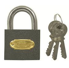 CAST IRON PADLOCK 20MM