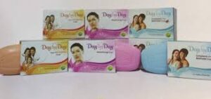 DAY BY DAY COMPLEXION N MEDICATED SOAP