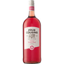 FOUR COUSINS NATURAL SWEET ROSE 1.5L