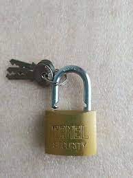 IS YOU WORLD CLASS PADLOCK 60MML