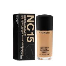 MAC STUDIO FIX FOUNDATION SPF 15
