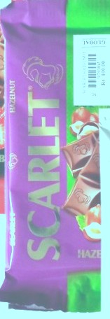 SCARLET HAZENUT